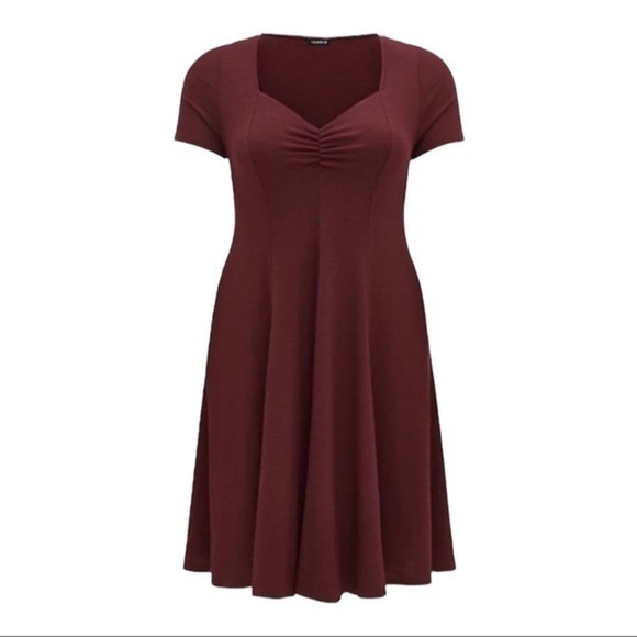 TORRID BURGUNDY PURPLE SLUB RIB MINI FLUTED DRESS - Picture 1 of 8